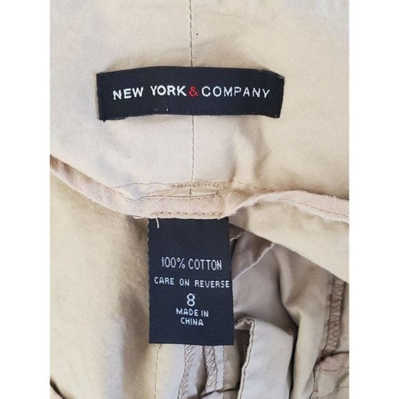 NEW YORK & CO KAKHI COTTON INSEAM 4" SIZE 8 - Picture 5 of 5